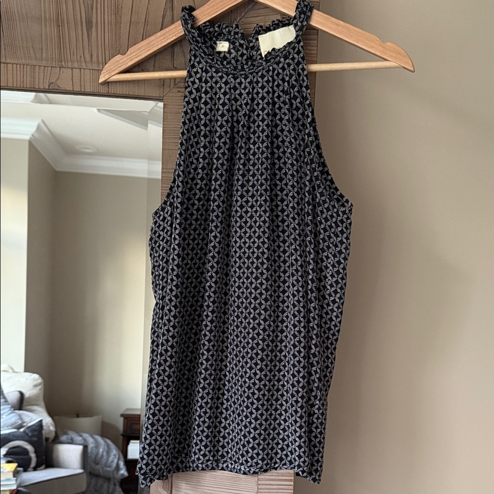 Cynthia Rowley Black and White Patterned 💯 Silk Halter Top - Size Small